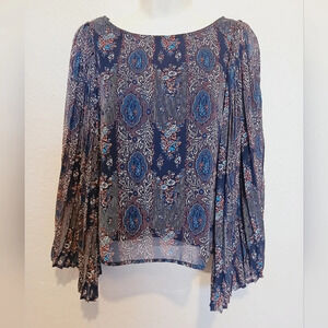 💚5/$25 Fire Los Angeles Accordian Sleeved Bohemian Print Blouse XS Blue Pink